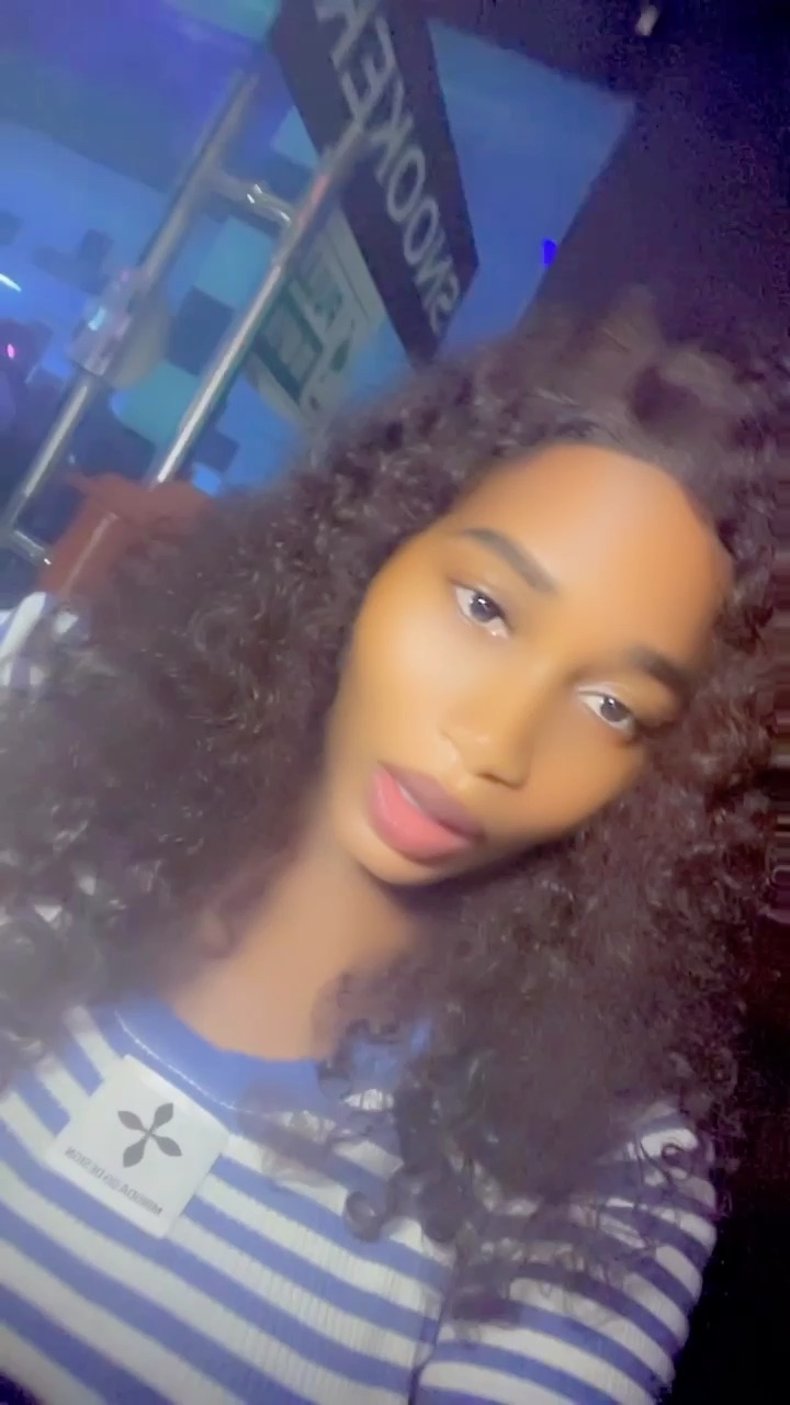 Live on CamzeyCam — Sweetcherry