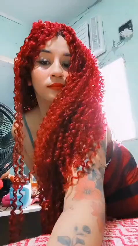Live on CamzeyCam — Sol