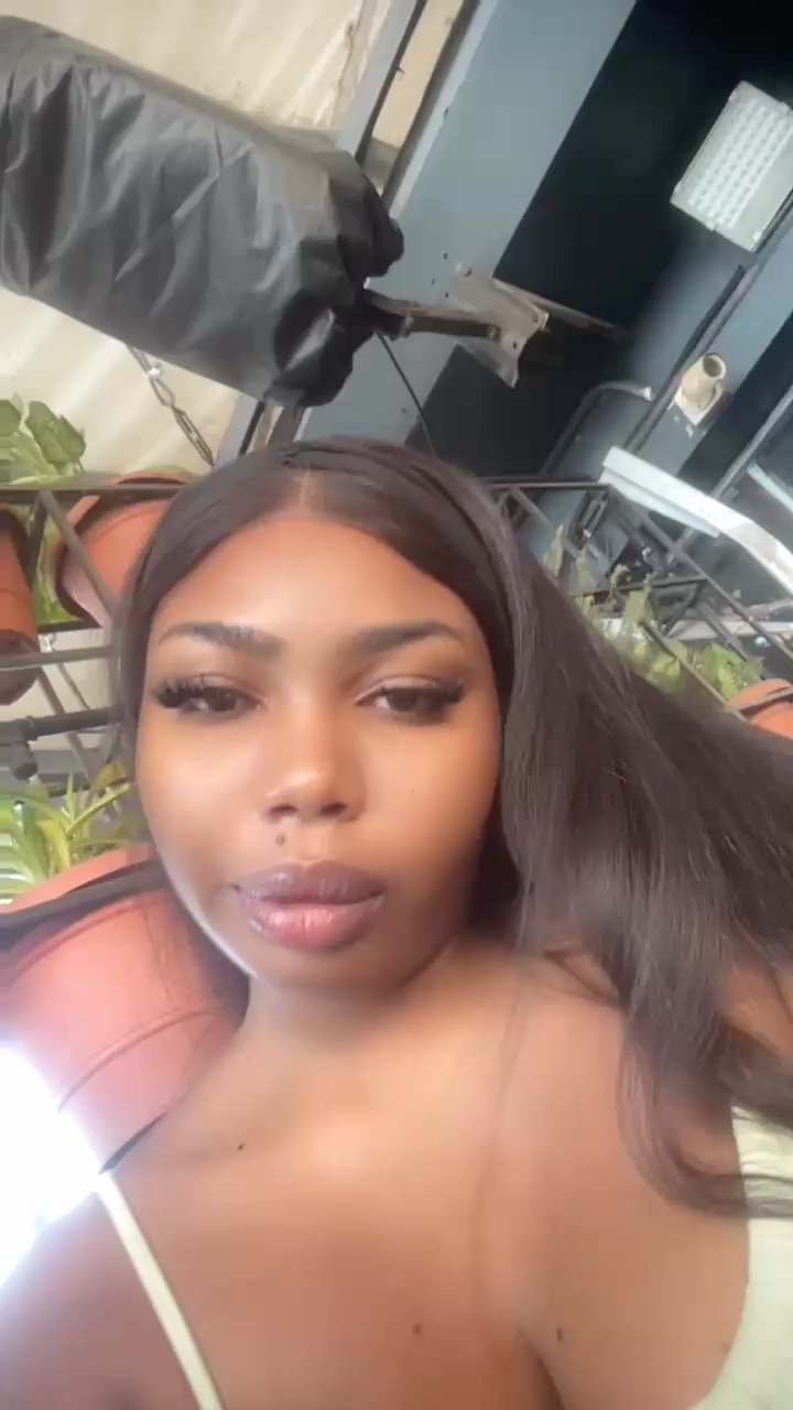 Live on CamzeyCam — Ruthie